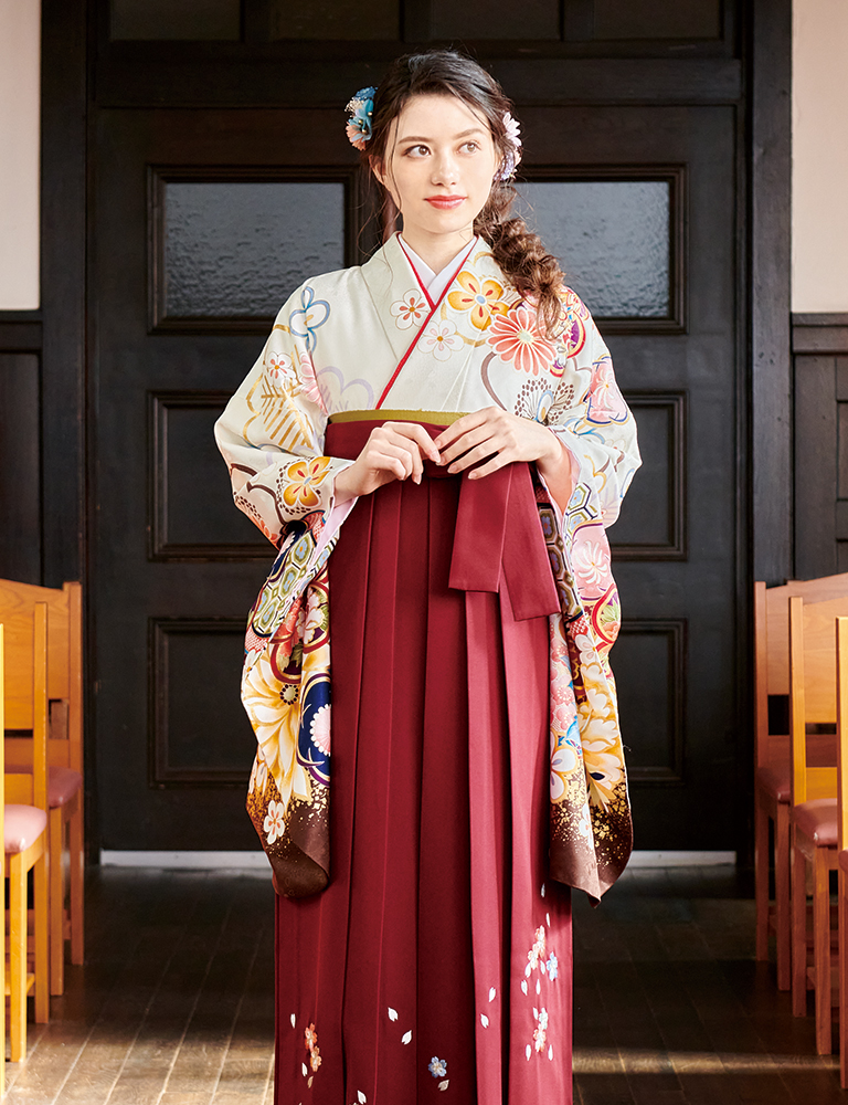 Y1641 振袖 マーガレット 桜刺繍 袴 - 振袖